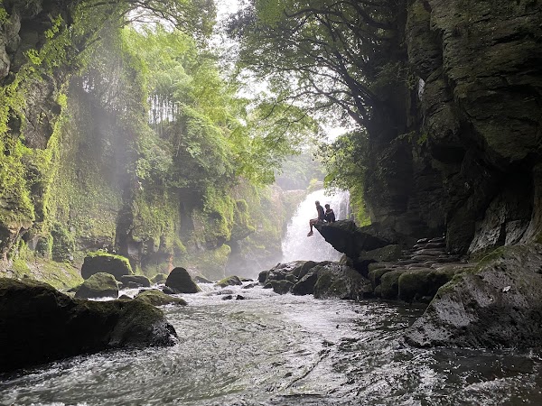 Ameushino Falls 5
