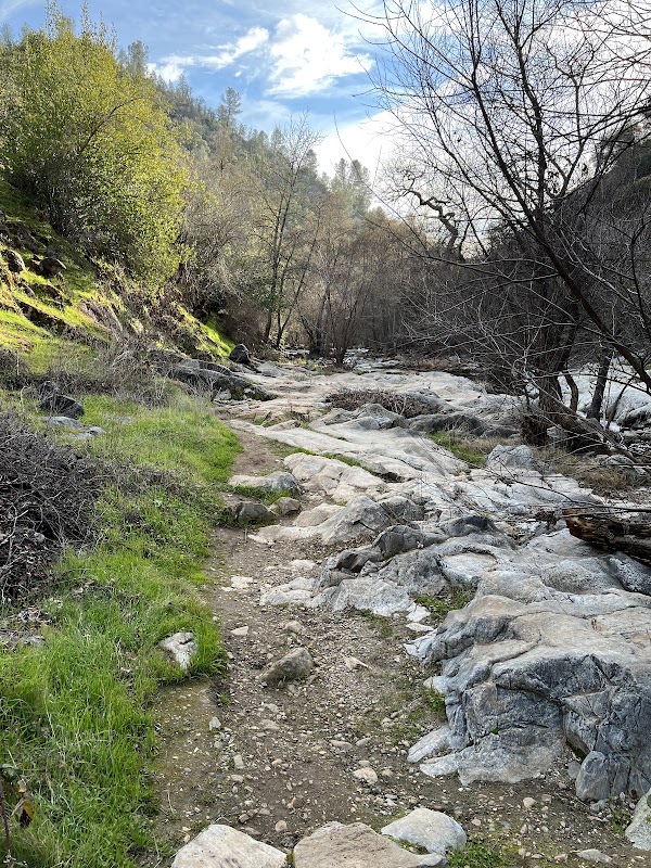Natural Bridges Trailhead 2
