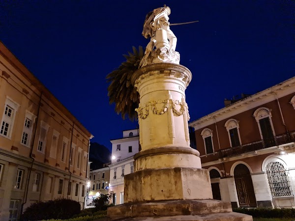 Carrara 5