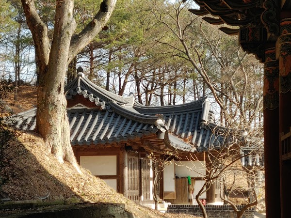 Jeokseoksa 5