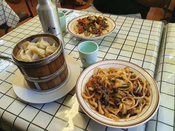 Xin Jiang Hand Made Noodle 新疆拉麵館 3