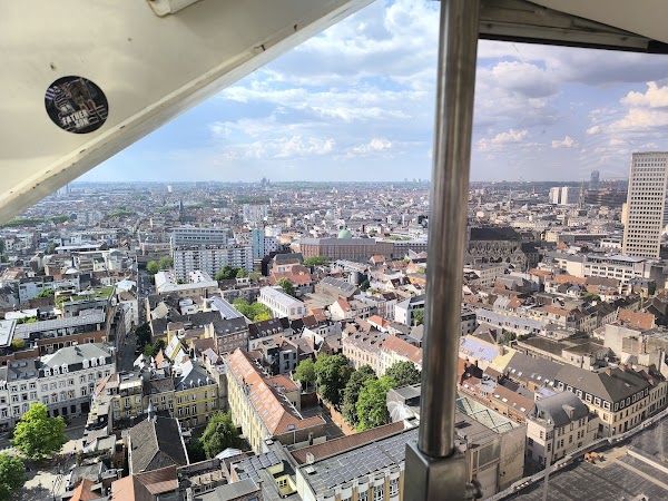 Grande Roue Place Poelaert 5