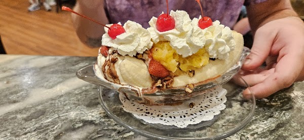 Leopold's Ice Cream 3