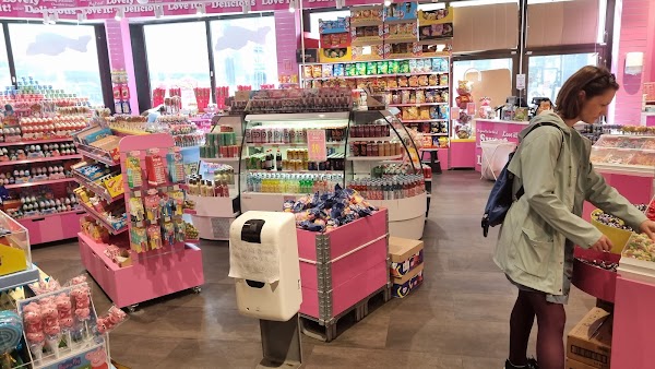 Gunerius Shopping Center 3