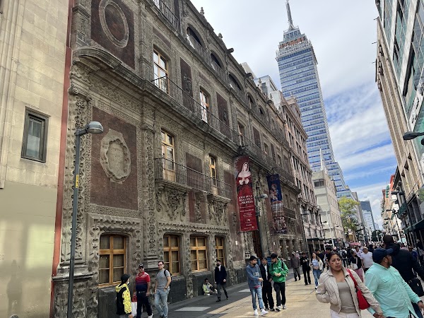 Avenida Francisco I. Madero 4