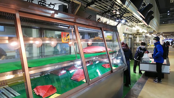 Tsukiji Uogashi 3