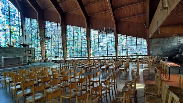 Chapelle catholique Notre-Dame-du-Bon-Port 5
