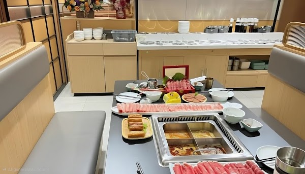 一锅暖火锅店-古晋 WarmWarmHotPot