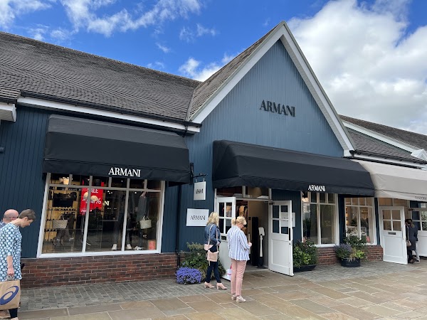 Armani Outlet