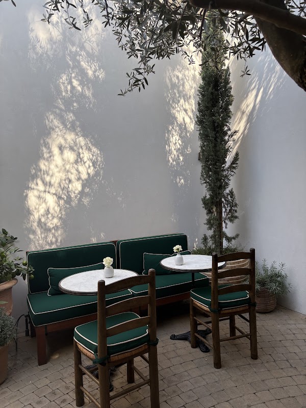 Cafe Leon Dore
