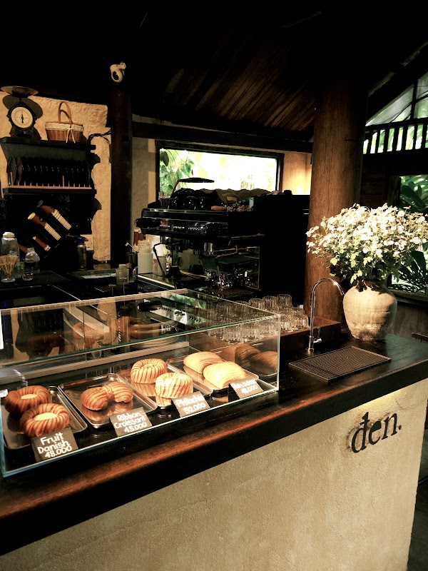 Đen Cafe 2