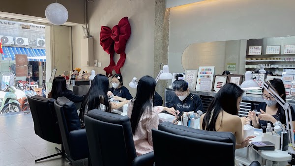 DANY STUDIO - NAILROOM AND ACADEMY 1