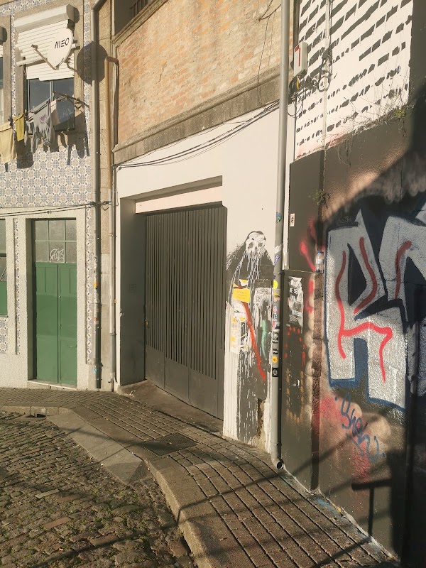 Ferro Bar