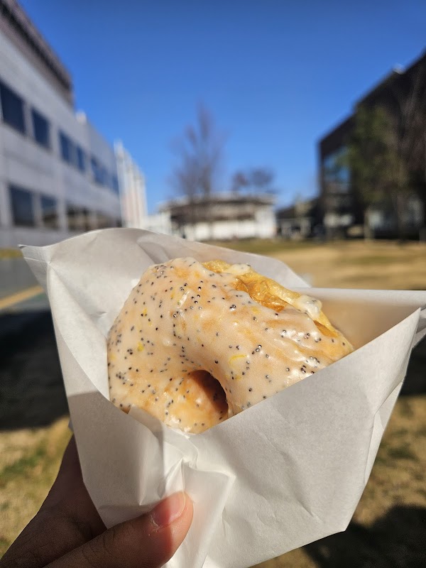 BUZZ COFFEE&DONUT 5