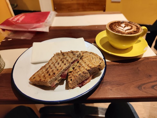 Hideout Cafe 5