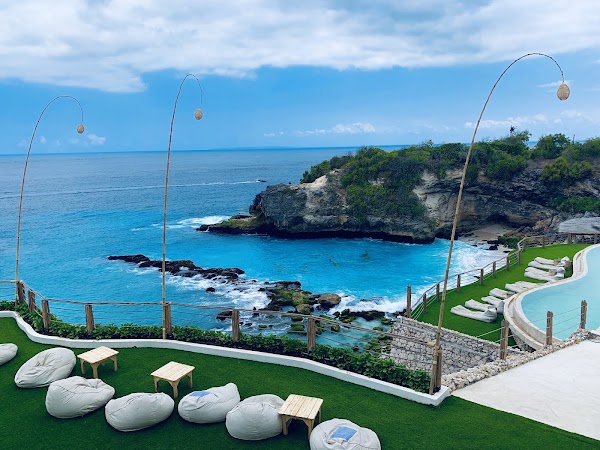 Blue Lagoon Nusa Ceningan 5