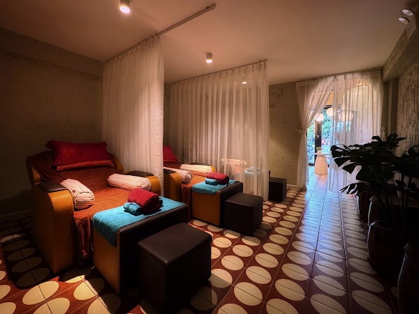 9SPA – Body & Foot Massage, Nourishing Shampoo Therapy, District 1 2