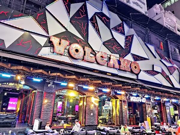 Volcano Bar & Lounge