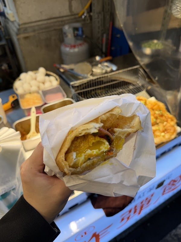 台北炸蛋蔥油餅（Taipei Bomb Scallion Pancake) 2