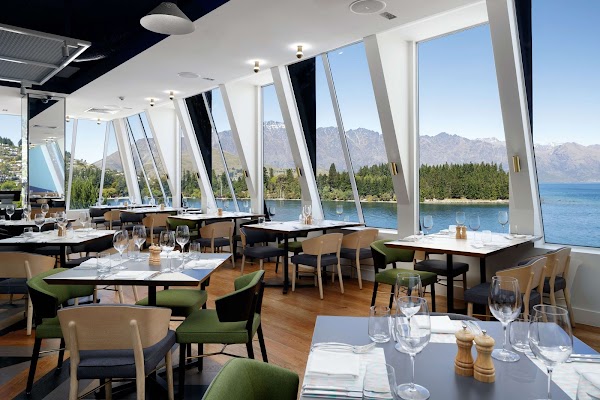 QT Queenstown 2