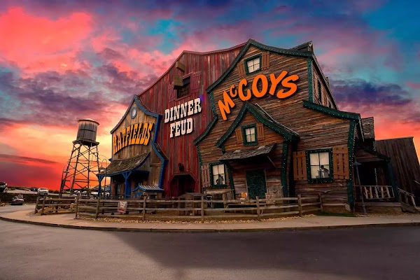 Hatfield & McCoy Dinner Feud 5