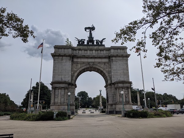 Grand Army Plaza 2