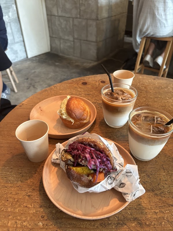 DACOTAN CAFE 3