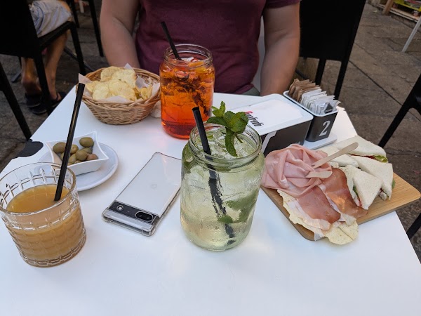 MAVERICK CAFÈ 4