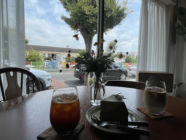 Cafe 064 Knot