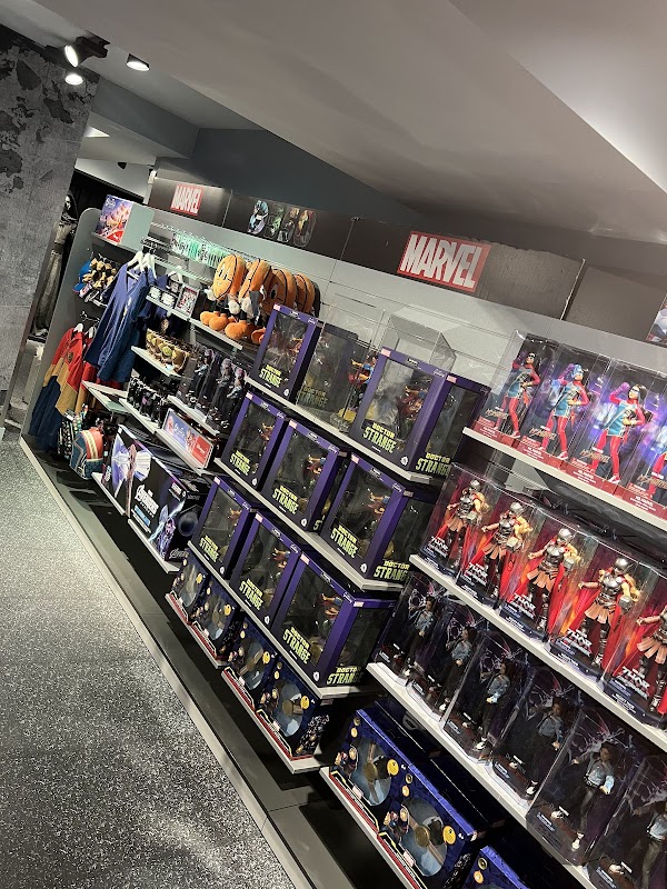Disney Store Oxford Street 3