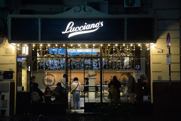 Lucciano's Calle Corrientes 1