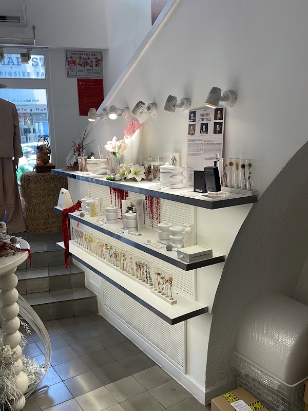 TOOUCH PERFUME & CANDLE/DIFFUSER