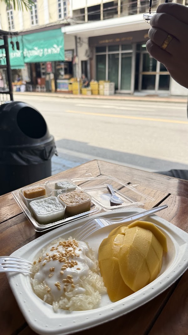 K. Panich Sticky Rice 4