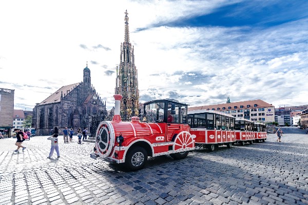 Stadtrundfahrt Nürnberg - CITY TOUR 1