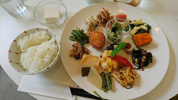 MOMICAFE 5