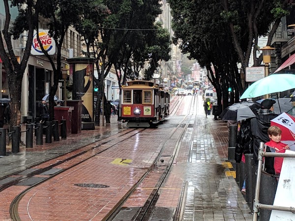 Powell St & Market St 4