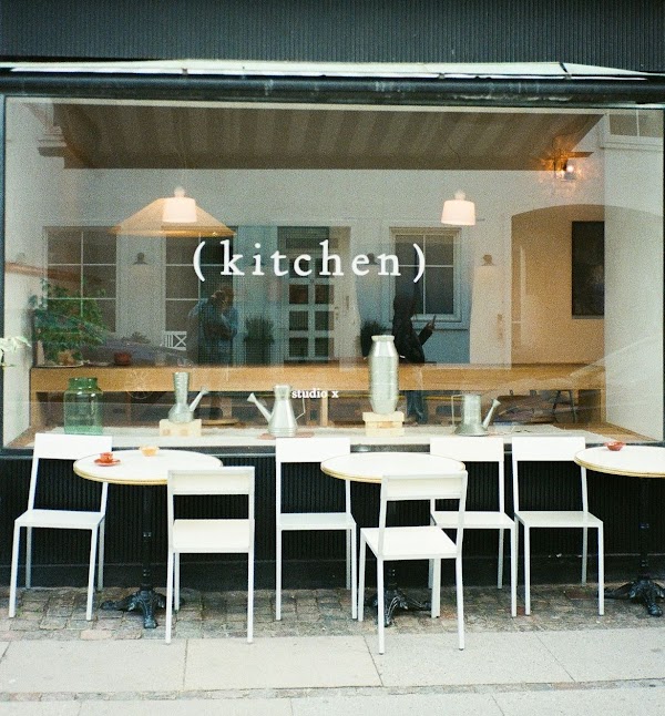 studio x kitchen 1