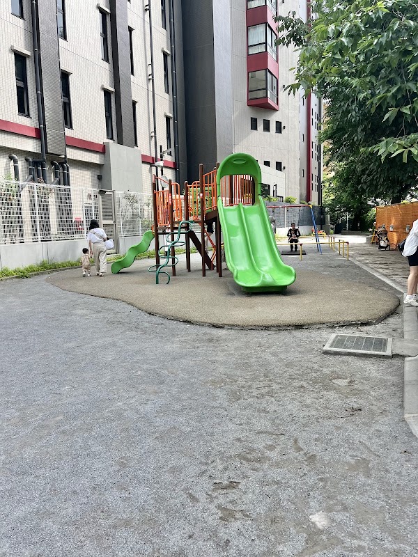 Meguro Ginza Children's Playground 4