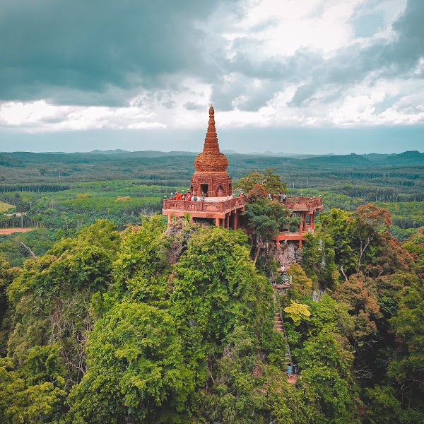 Khao Na Nai Luang Dharma Park