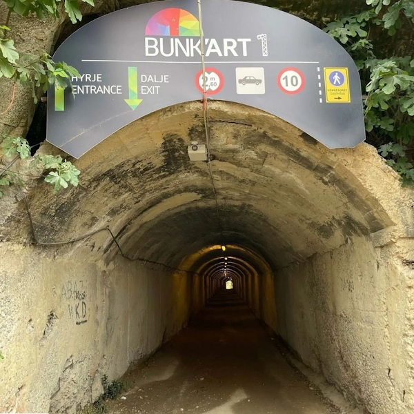 BUNK'ART 1 2