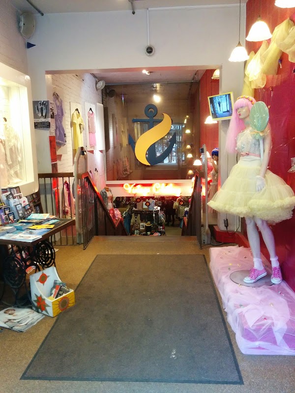 Beyond Retro Soho 3