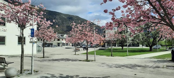 Sogndalsfjøra 4