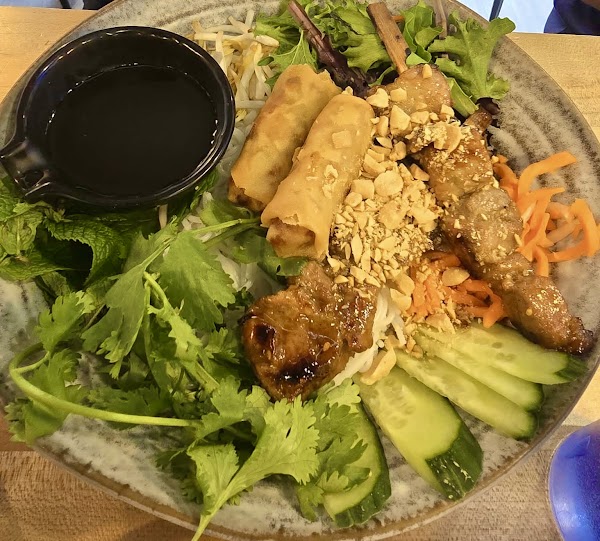 Viet Fusion Restaurant and Beer Garden 4
