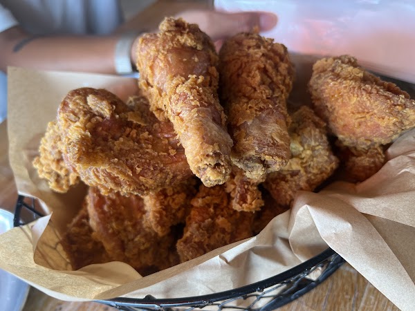 Tongdak (Korean Chicken) 3