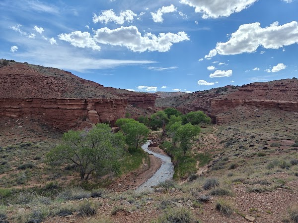 Sulphur Creek Trailhead