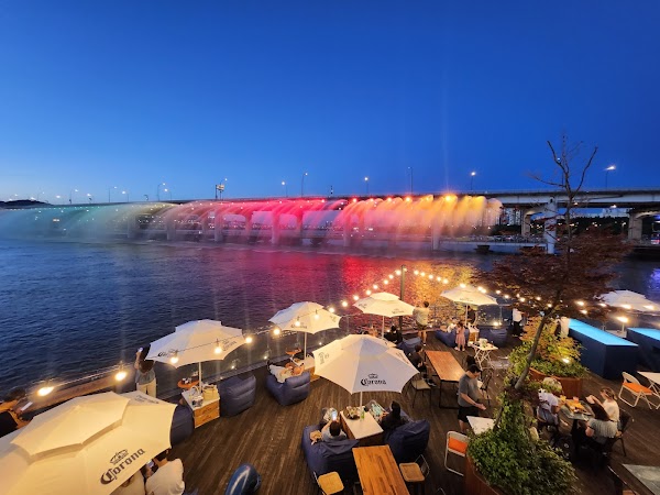 Beer Garden 3