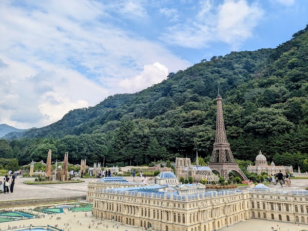 Tobu World Square 5