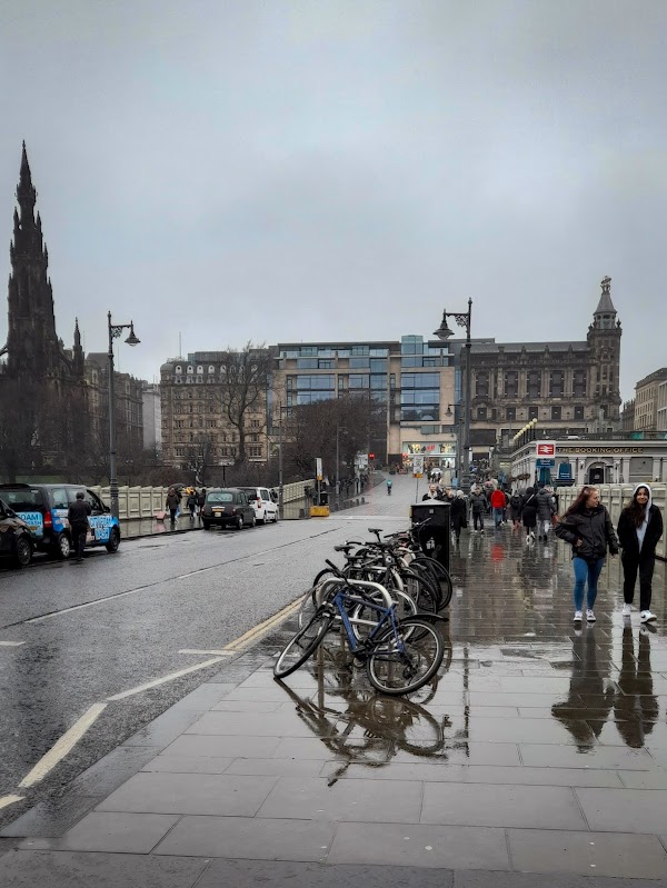 Waverley Bridge 4