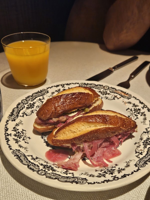 Leña Barcelona. Las brasas x Dani García 4
