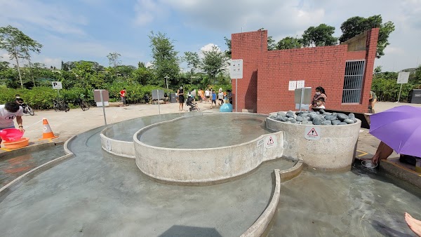 Sembawang Hot Spring Park 4